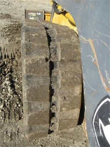 2010 John Deere 323D