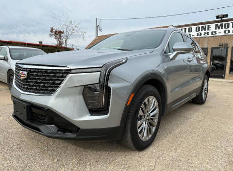 2025 Cadillac XT4 Premium Luxury