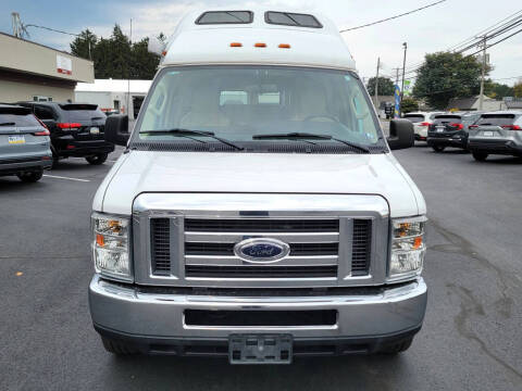 2010 Ford E-Series E-350 SD