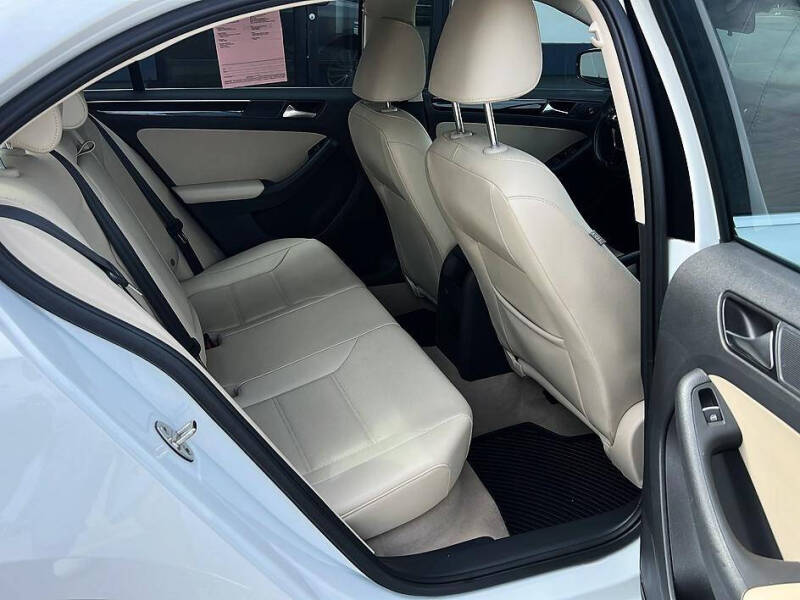 2016 Volkswagen Jetta