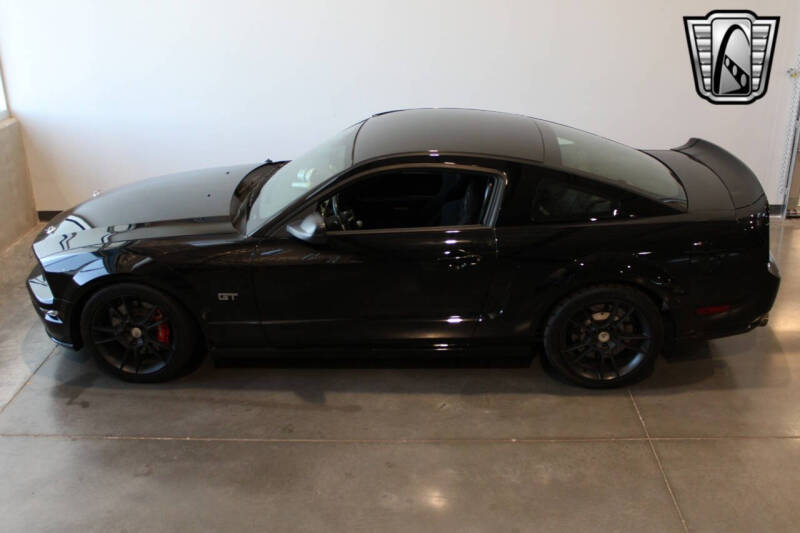 2005 Ford Mustang