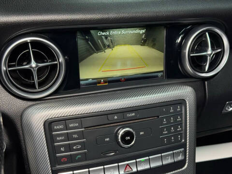 2017 Mercedes-Benz SLC SLC 300