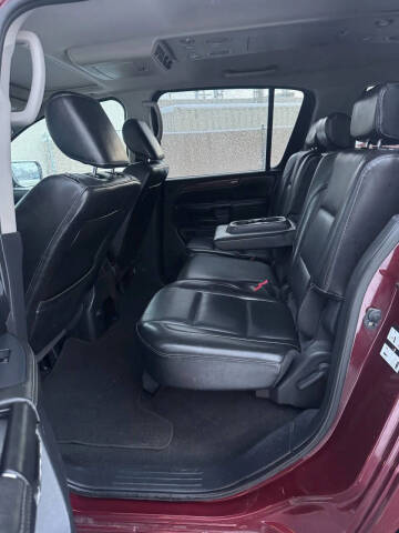 2011 Nissan Armada