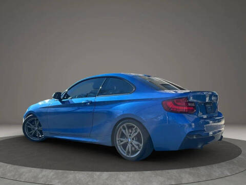 2016 BMW 2 Series M235i