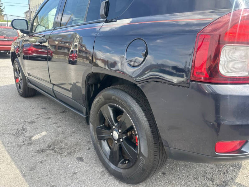 2011 Jeep Compass Sport