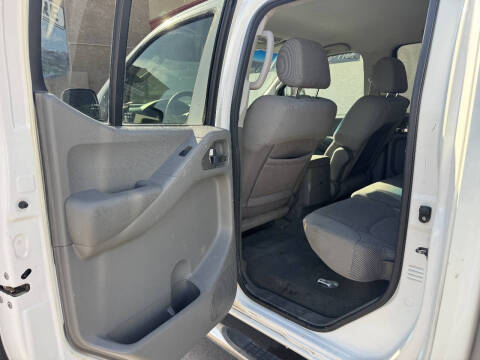 2009 Nissan Frontier SE V6