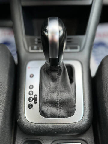 2011 Volkswagen Tiguan SE 4Motion