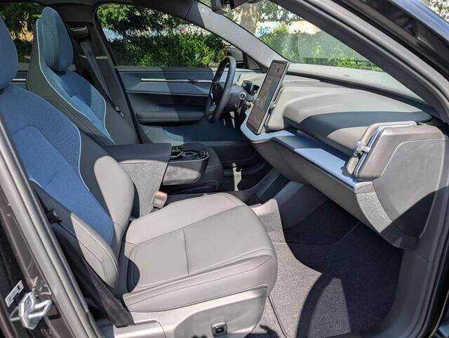 2025 Volvo EX30 Twin Plus