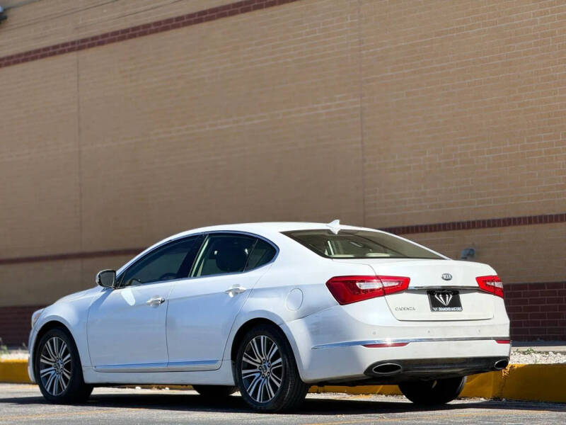 2014 Kia Cadenza Premium