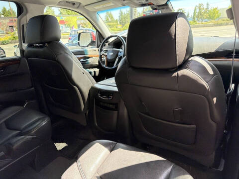 2017 Cadillac Escalade ESV Premium Luxury