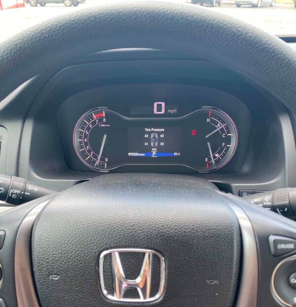 2017 Honda Pilot EX