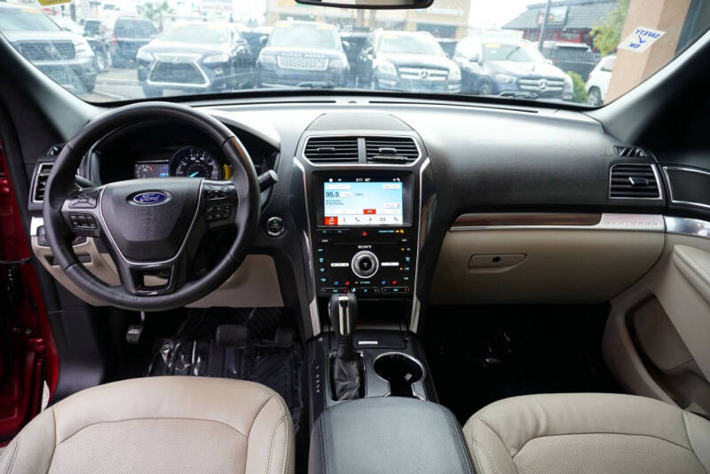 2019 Ford Explorer Limited