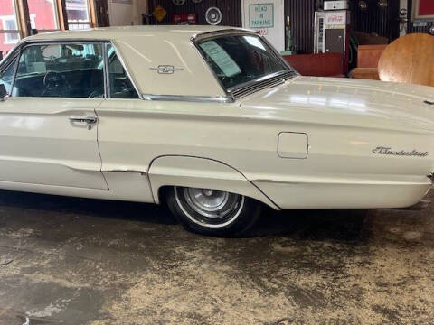 1965 Ford Thunderbird