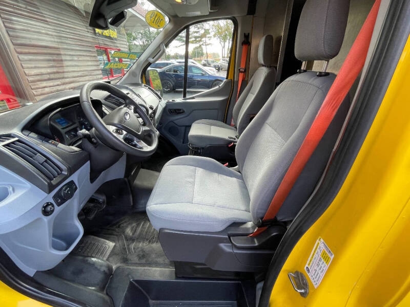 2019 Ford Transit 250