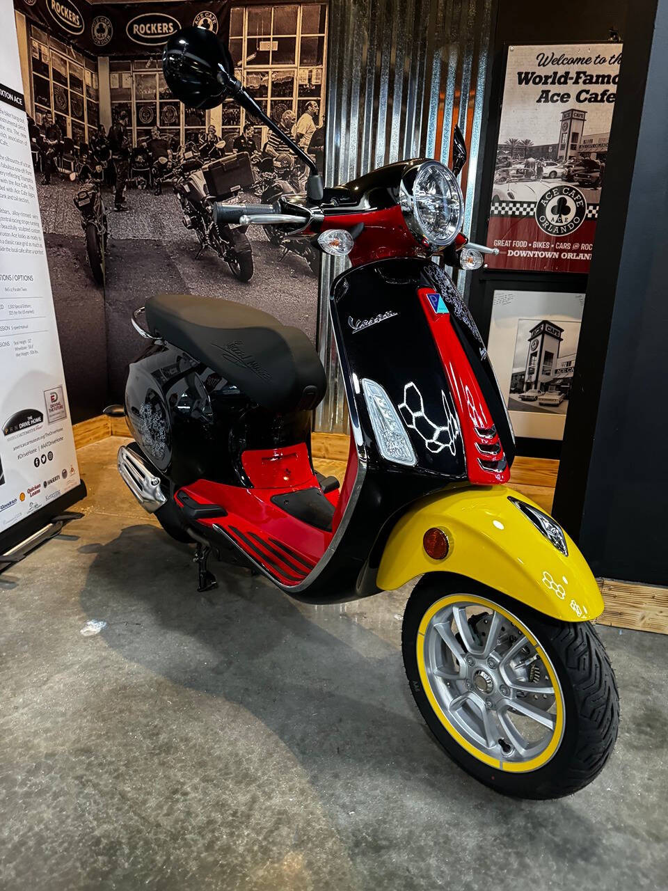 2023 Vespa PRIMAVERA DISNEY MICKEY MOUSE 150 for sale at TEXAS MOTORS POWERSPORT in ORLANDO, FL