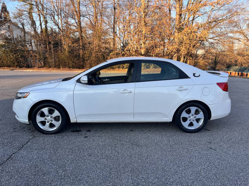 Used 2013 Kia Forte EX with VIN KNAFU4A26D5648065 for sale in Roswell, GA