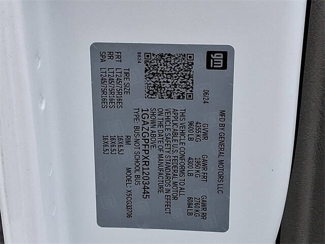 2024 Chevrolet Express LT 3500