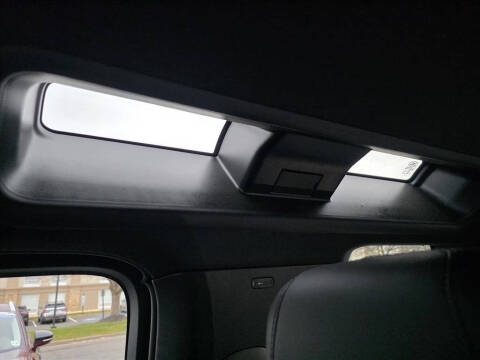 2023 Land Rover Defender 110 X-Dynamic SE