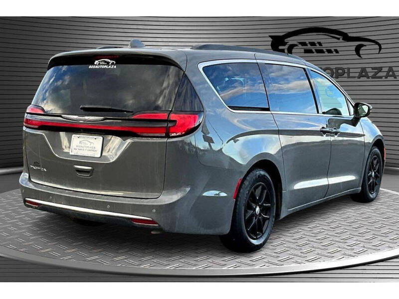 2021 Chrysler Pacifica Touring