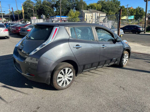 2013 Nissan LEAF