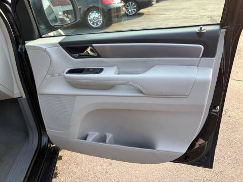 2009 Volkswagen Routan