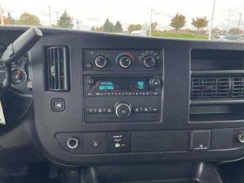 2023 GMC Savana 2500