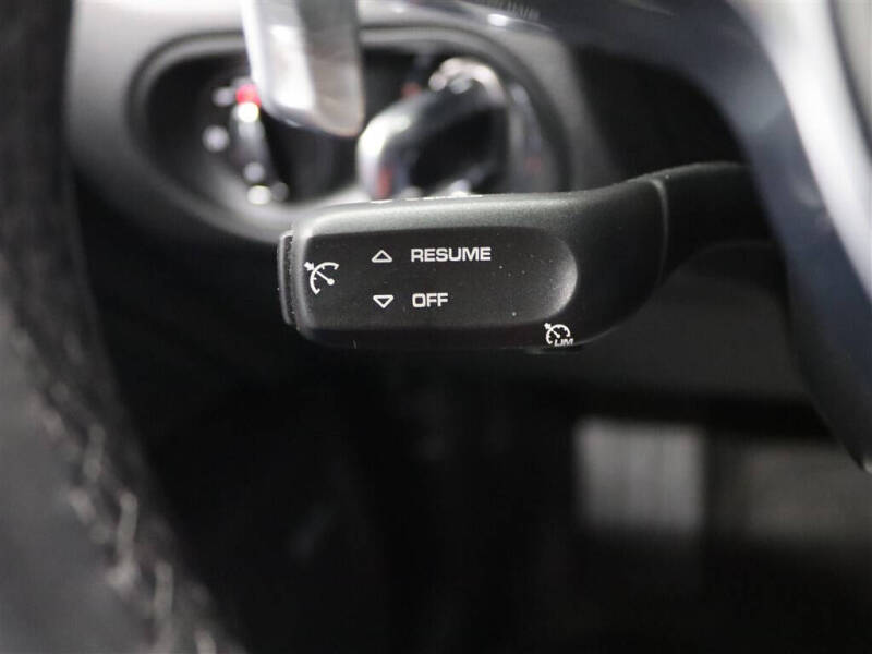 2020 Porsche Macan S