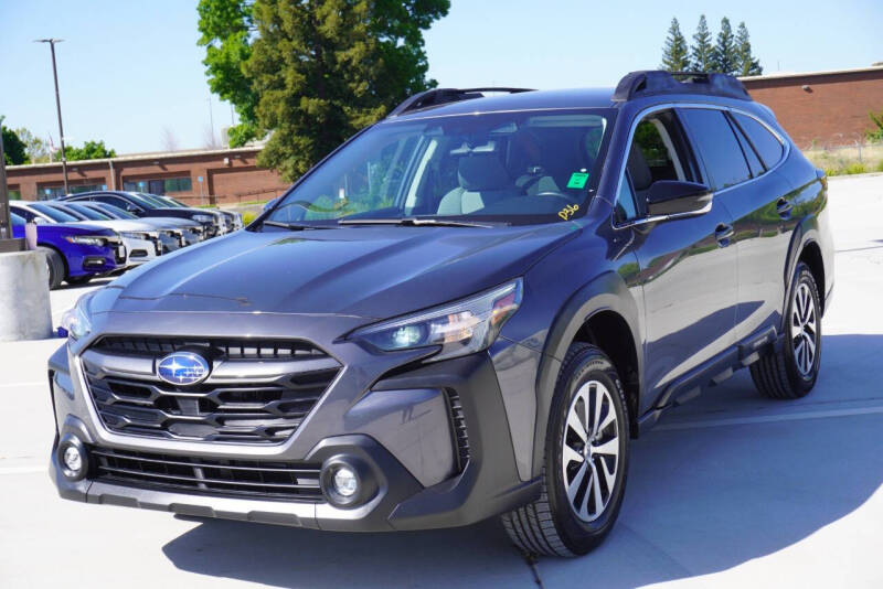 2023 Subaru Outback Premium