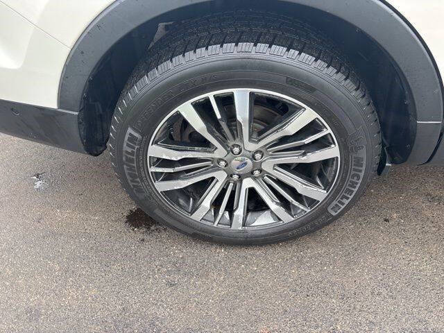 2017 Ford Explorer Platinum