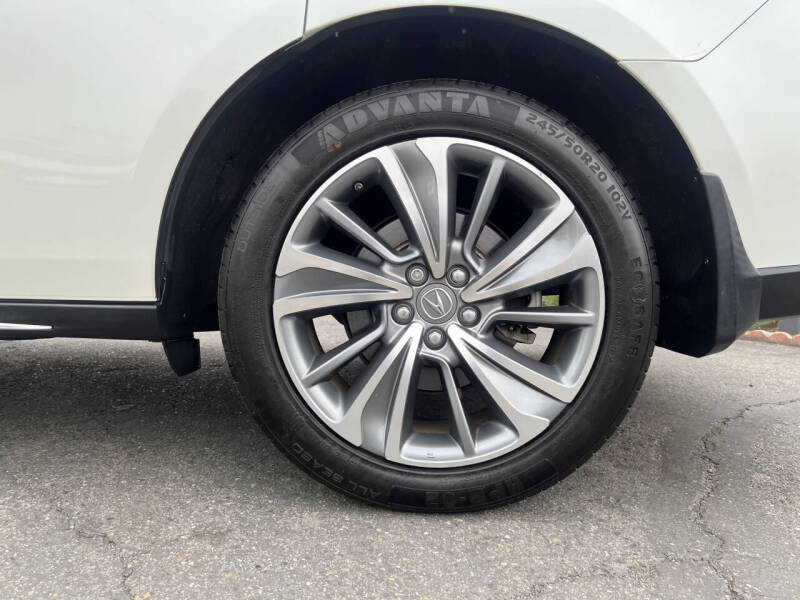 2017 Acura MDX w/Tech