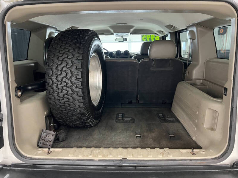 2003 HUMMER H2