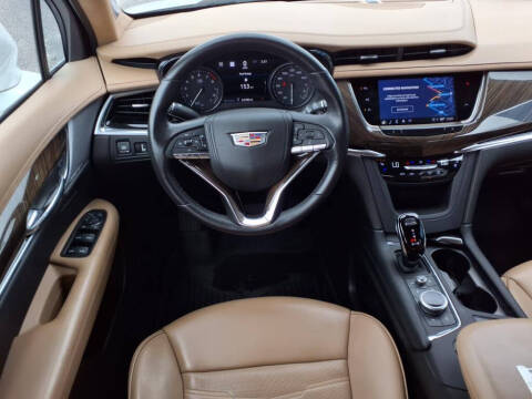 2023 Cadillac XT6 Premium Luxury