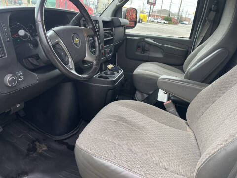 2015 Chevrolet Express 2500