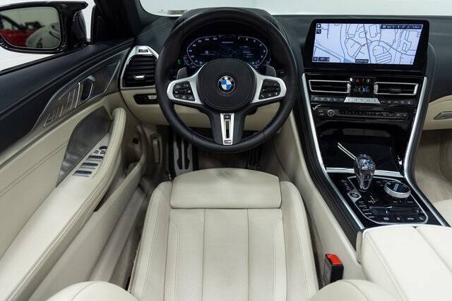 2025 BMW 8 Series M850i xDrive