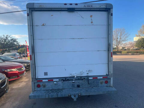 2007 Ford E-Series E-450 SD