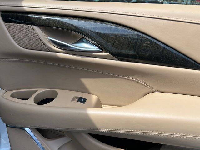 2019 Cadillac Escalade Platinum