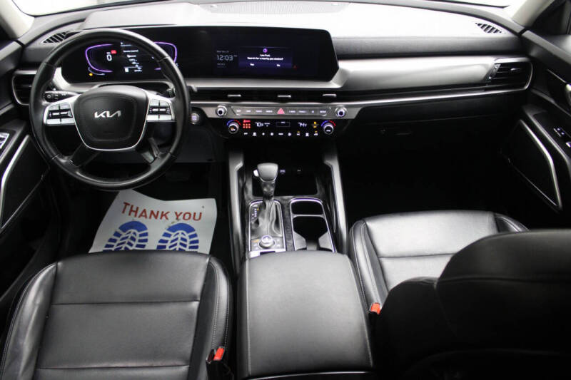 2023 Kia Telluride LX