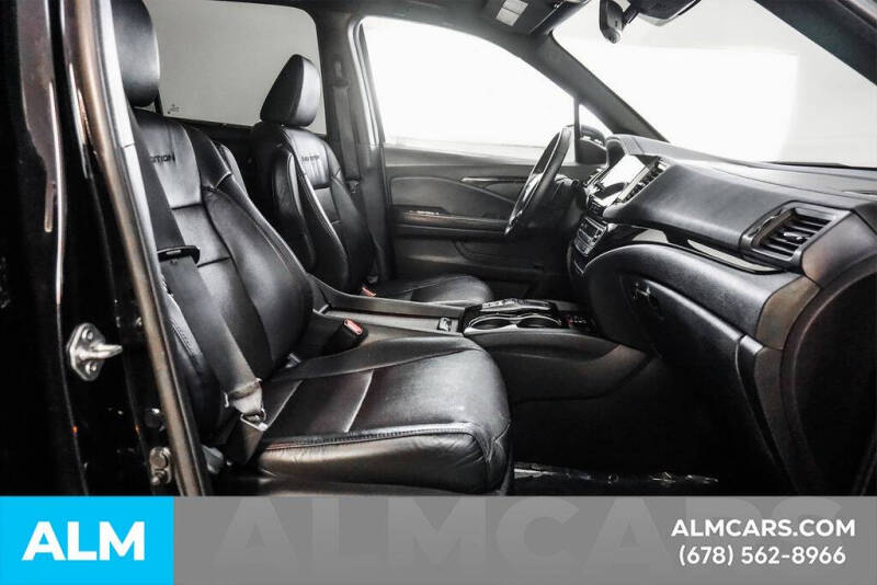 2022 Honda Pilot Black Edition