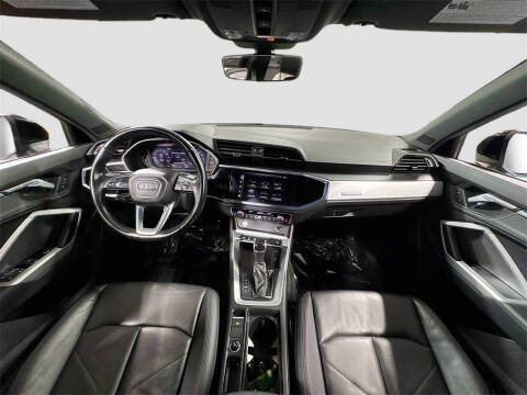 2020 Audi Q3 quattro S line Premium 45 TFSI