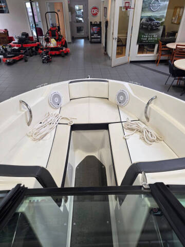 2013 Sea Ray 190 SPORT