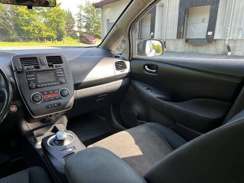 2015 Nissan LEAF S
