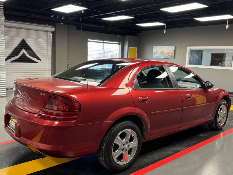 2004 Dodge Stratus ES photo 6