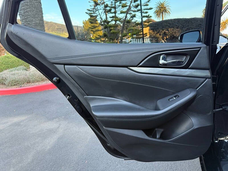 2017 Nissan Maxima 3.5 SR