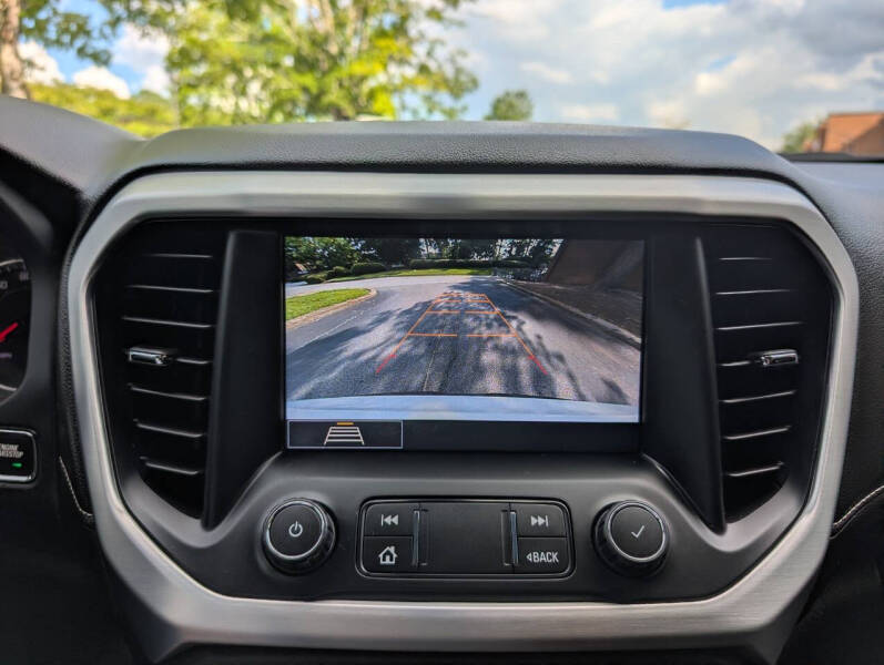 2020 GMC Acadia SLT
