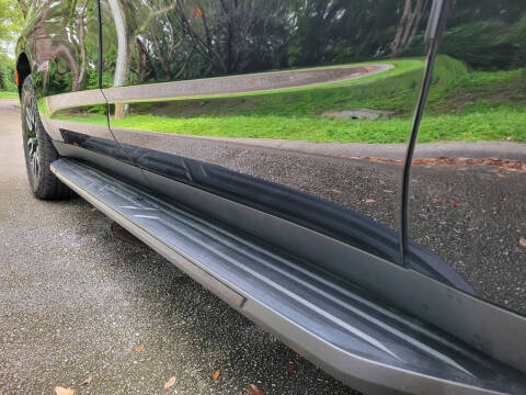 2023 GMC Yukon XL AT4