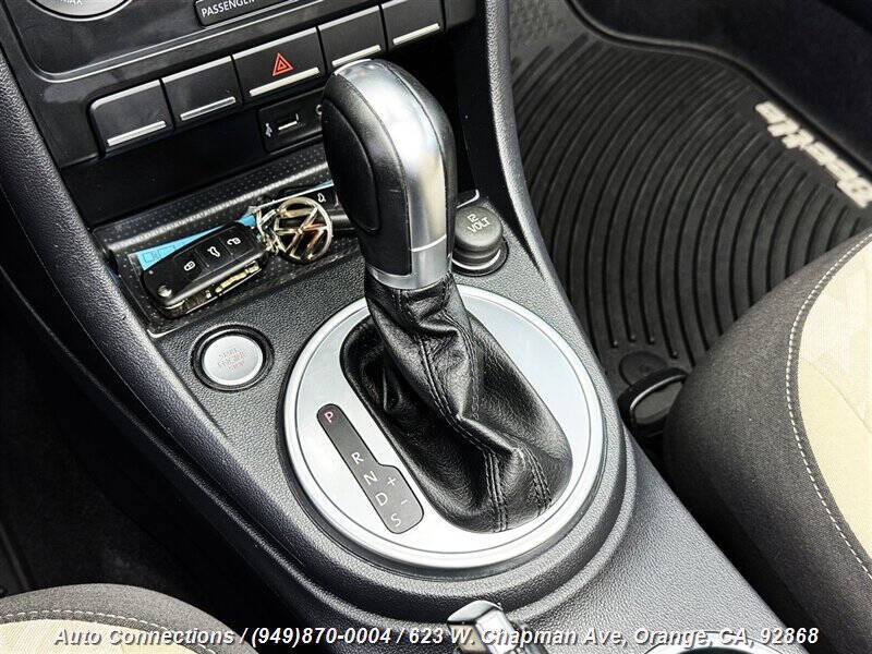 2018 Volkswagen Beetle Convertible 2.0T Coast