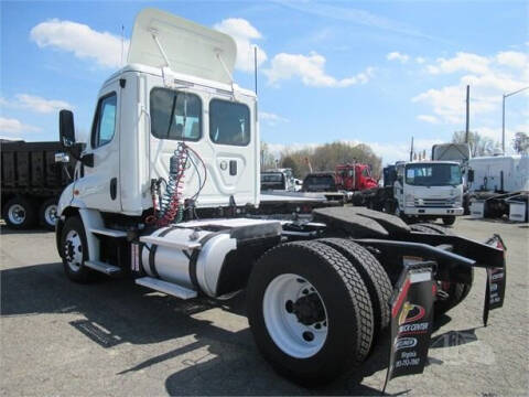 2014 Freightliner Cascadia
