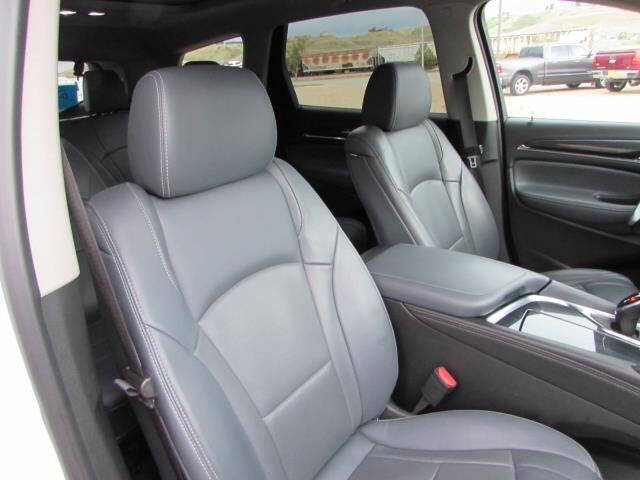 2021 Buick Enclave Essence