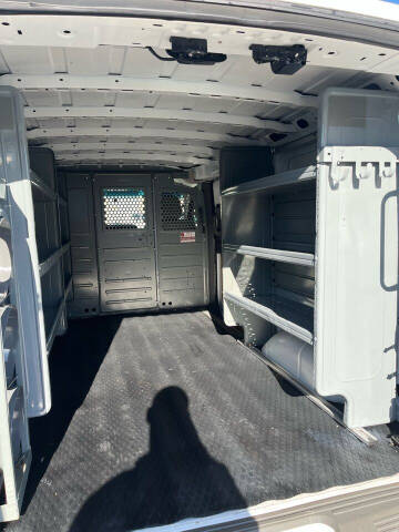 2018 Nissan NV 1500 S