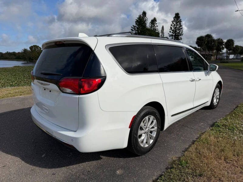 2018 Chrysler Pacifica Touring L